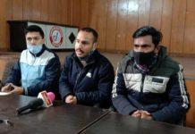 विधि के छात्रों ने की परीक्षा तिथि बदलने की मांग