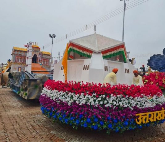 गणतंत्र दिवस पर उत्तराखंड की शोभा बढ़ाएंगी श्री हेमकुंड साहिब और श्री बद्रीनाथ धाम की झाकियां