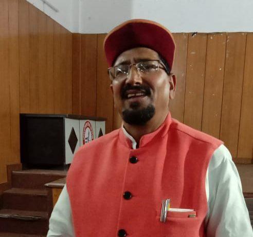 बाहरी प्रत्यासियों का पुरजोर करैंगे विरोध: खेम सिंह चौहान