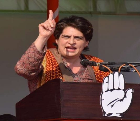 सीएम धामी के सिविल कोड यूनिफार्म पर प्रियंका का पलटवार