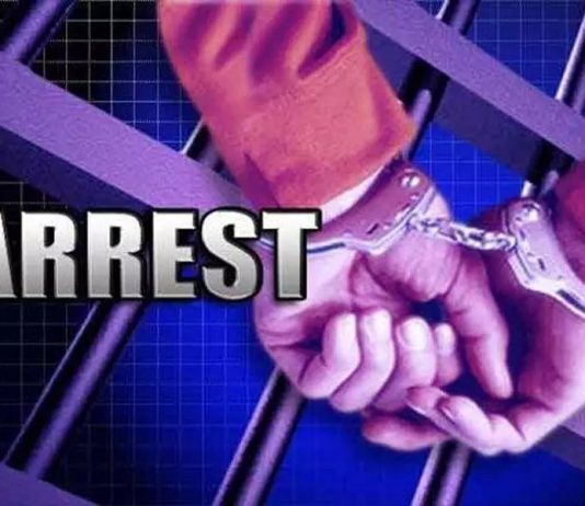 ज्वैलर्स की दुकान में लूटपाट करने वाले 3 बदमाश गिरफ्तार