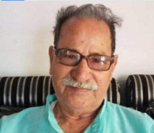 कॉमरेड बच्चीराम कंसवाल पंचतत्व में विलीन, साथियों ने कॉमरेड की अंतिम यात्रा में जनगीत गा कर दी श्रद्धांजलि ।