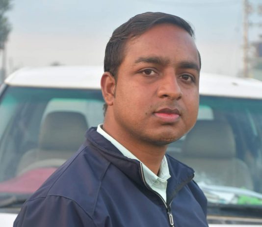 पिथौरागढ़ के पत्रकार किशोर ह्यूमन की रिहाई के खिलाफ लागातार आवाज उठ रही है , आज पिथौरागढ़ में पूर्व छात्र संघ अध्यक्ष महेंद्र रॉवत ने भी किशोर ह्यूमन की रिहाई की माँग की।