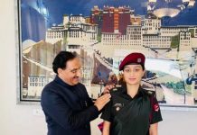 बेटी श्रेयसी की अंतरराष्ट्रीय महिला दिवस पर सेना में मेजर पद पर पदोन्नति होने पर गदगद हुए निशंक