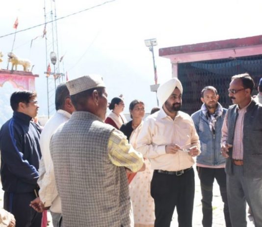 मुख्य सचिव ने रैथल व हर्षिल पहुंच, पर्यटन विकास कार्यों का लिया जायजा