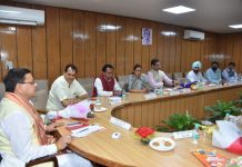 पहली कैबिनेट बैठक में सीएम धामी एक्शन मोड में, यूनिफार्म सिविल कोड लागू करने का लिया फैसला