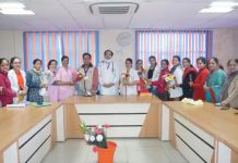 महिला दिवस के अवसर पर दून अस्पताल में महिलाओं को ब्रेस्ट कैंसर के प्रति किया गया जागरूक