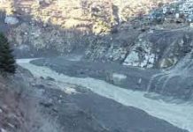 ऋषिगंगा घाटी में ग्लेशियर पिघलने से धौली नदी उफान पर