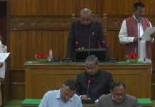 टिहरी विधायक किशोर उपाध्याय ने गढ़वाली और हिंदी भाषा में ली शपथ