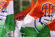 महंगाई के खिलाफ प्रदर्शन करने के लिए सड़क पर उतरी कांग्रेस, लगाए चुनाव खत्म लूट चालू’ के नारे