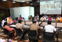 सुविधाजनक चारधाम यात्रा के लिए पुख्ता व्यवस्थाएं सुनिश्चित की जाएं : सीएम पुष्कर सिंह धामी