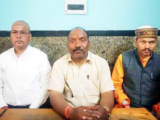 पौड़ी विधानसभा क्षेत्र के नवनिर्वाचित विधायक ने पत्रकारों से मुलाकात कर अपनी प्राथमिकताएं गिनाई हैं।विधायक ने कहा कि विकास कार्य सबसे अधिक महत्वपूर्ण हैं