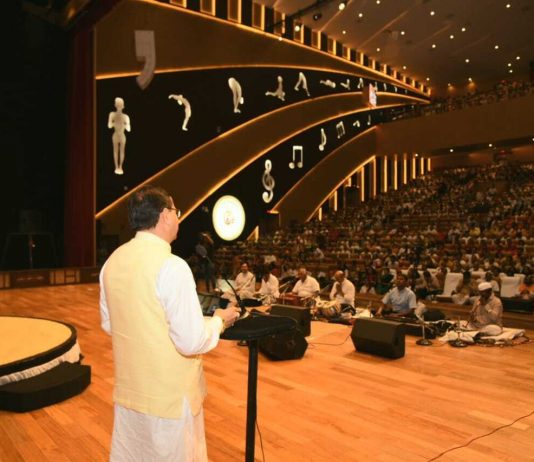प्रधानमंत्री नरेन्द्र मोदी के नेतृत्व में देश में एक नई कार्य संस्कृति एवं कार्य व्यवहार आया है : सीएम धामी