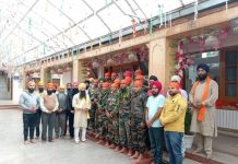 हेमकुंड साहिब मार्ग पर बर्फ़ कटान का कार्य शुरू, 19 मई से होगी यात्रा प्रारंभ