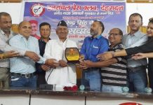 गढ रत्न नरेन्द्र सिंह नेगी से हुआ प्रेस क्लब में, संवाद