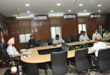 मुख्य सचिव ने दिए अधिकारियों को निर्देश, कार्यों की गुणवत्ता में न करें किसी प्रकार समझौता