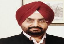 जनपदों से प्राप्त सुझावों एवं समस्याओं के शीघ्र निस्तारण हेतु विभाग एवं शासन स्तर पर किये जांय अधिकारी सुनिश्चित: मुख्य सचिव