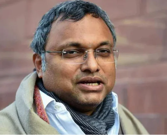 चिदंबरम के बेटे के घर पर सीबीआई ने मारी रेड, मनी लाड्रिंग मामले में हुई छापेमारी