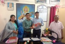 सुरेन्द्र सिंह बिष्ट ने जिला शिक्षा अधिकारी सेन की मुलाकात, सामने रखी विधालय सम्बंधित समस्या