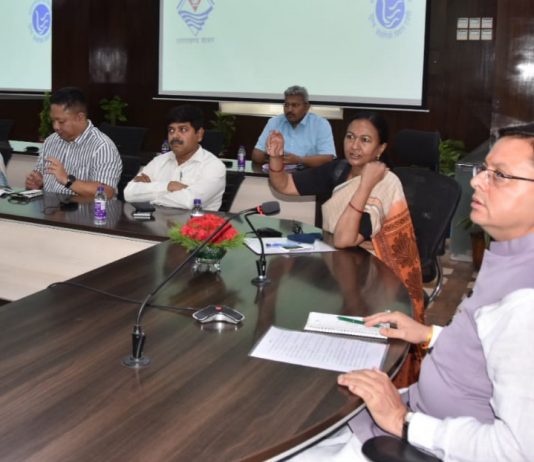 चार धाम यात्रा: सीएम धामी ने यात्रा पर निगरानी और नियंत्रण को लेकर दो कैबिनेट मंत्रीयों को सौंपी जिम्मेदारी