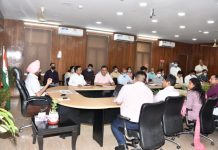 उन्नति पोर्टल के सही क्रियान्वयन के लिए परियोजनाओं की नियमित समीक्षा करें अधिकारी: मुख्य सचिव