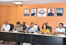 चार धाम यात्रा में की गई व्यवस्थाओं को लेकर राज्य के उच्च अधिकारीयों ने की साझा प्रेस कॉन्फ्रेंस