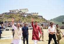 मुख्यमंत्री धामी ने पजिटीलानी में आयोजित खेलकूद प्रतियोगिता में किया प्रतिभाग, बोले मुख्य सेवक नहीं खिलाड़ी के रूप में आया हूं