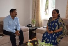 विधानसभा सत्र शुरू होने से पूर्व डीजीपी ने की विधानसभा अध्यक्ष से मुलाकात