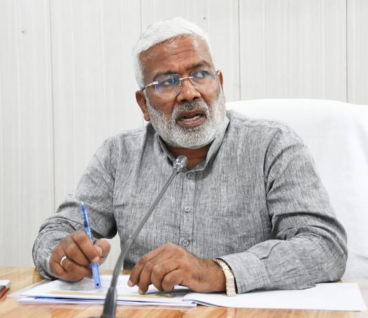 हर घर को नल से शुद्ध जल के साथ गांव-गांव तक पहुंचा रहे रोजगार: स्वतंत्र देव सिंह