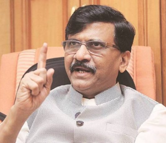 पार्टी की पीठ में छुरा घोंपने वालों को जनता नहीं भूलेगी: संजय राउत