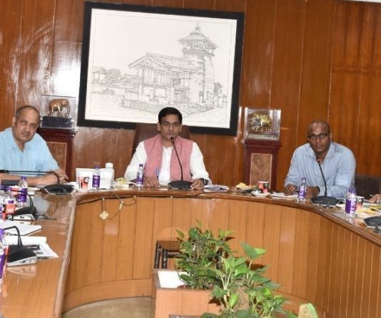 कैबिनेट मंत्री सौरभ बहुगुणा ने की. मत्स्य, डेयरी विकास एवं पशुपालन विभाग की समीक्षा