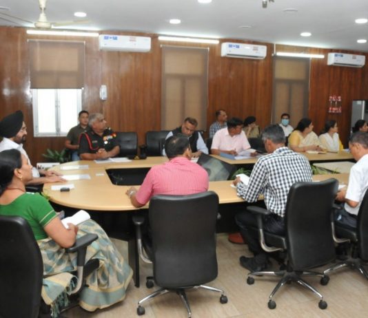 मुख्य सचिव की अध्यक्षता में अग्निपथ योजना के तहत भर्ती को लेकर शासन पुलिस एवं सेना के अधिकारियों के मध्य हुई बैठक