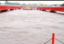 गंगा नदी के खतरे को देखते हुए प्रशासन ने जारी किया अलर्ट