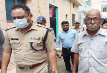 73 वर्षीय बुजुर्ग ने क्रिकेट बैट से मारकर पत्नी को उतारा मौत के घाट