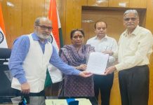 विधानसभा स्पीकर को जांच समिति ने सौंपी रिपोर्ट