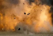 जम्मू-कश्मीर में आठ घंटे में हुए दो विस्फोटजम्मू-कश्मीर में आठ घंटे में हुए दो विस्फोट