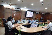 मुख्य सचिव ने मसूरी-देहरादून की सड़कों की स्थिति के सुधारीकरण के सम्बन्ध में की बैठक