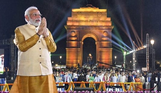 प्रधानमंत्री नरेंद्र मोदी ने इंडिया गेट पर ‘कर्तव्य पथ’ का किया उद्घाटन, कहा- नेताजी के बताए रास्ते पर चला होता तो आज नई ऊंचाई पर होता भारत