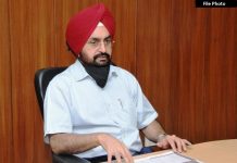 सभी अधिकारी नशा मुक्ति केंद्रों का दौरा करें