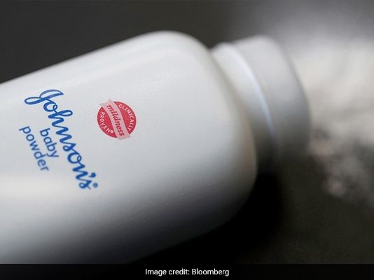 एफडीए ने जॉनसन एंड जॉनसन बेबी टैल्कम पाउडर के लाइसेंस को किया रद्द