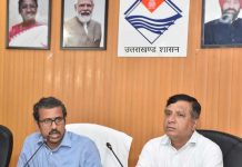 सी रविशंकर ने केदारनाथ हेलीकाप्टर दुर्घटना को लेकर दी जानकारी, घटनास्थल पर रेस्क्यू ऑपरेशन जारी