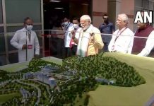 पीएम मोदी ने किया एम्स का उद्घाटन, डायग्नोस्टिक सेंटर का किया निरीक्षण