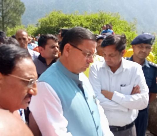 पौड़ी बस दुर्घटना: बोले सीएम धामी, सरकार प्रभावितों के साथ