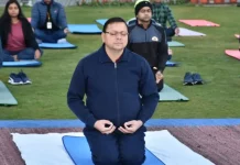 चिंतन शिविर के अंतिम दिन लगी योगा क्लास