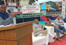 जनता को प्रभावित करने वाले मुद्दों को जानबूझकर लटकाए रखना चाहते हैं राजनैतिक दल