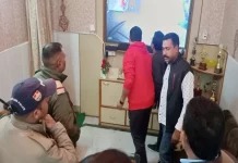 सेवानिवृत्त एलआइसी अधिकारी के घर में दिनदहाड़े हुई लाखों की चोरी