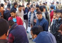 दो पक्षों के बीच विवाद में घायल हुए विपिन रावत की हुई मौत, परिजनों ने निष्पक्ष जांच न करने का लगाया आरोप