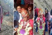 सड़क की खस्ता हालत देख धरने पर बैठा दूल्हा