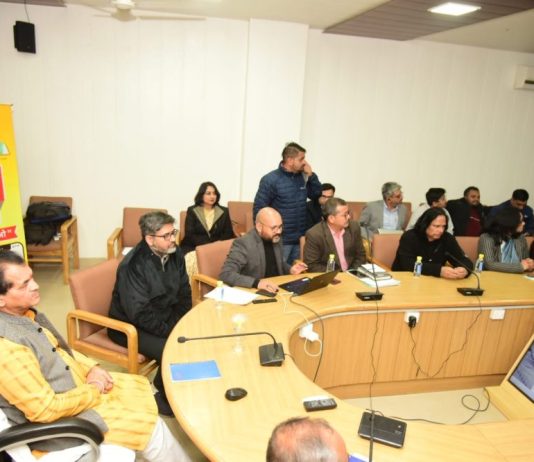 बिल लाओ ईनाम पाओ योजना के अंतर्गत 1500 ग्राहकों को मिलेगा तोहफा