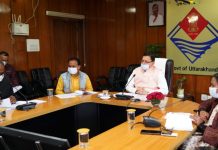 मुख्यमंत्री धामी ने की सहकारिता विभाग की समीक्षा, सेब और किवी के उत्पादन पर दिया जोर